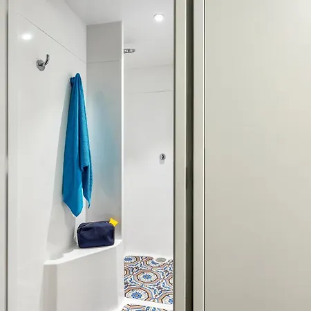 Hotel Hotelf1 Paris Porte De Montreuil Bagnolet