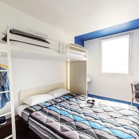 Hotelf1 Paris Porte De Montreuil מלון בנולט