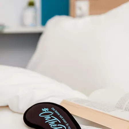 Hotel Hotelf1 Paris Porte De Montreuil *