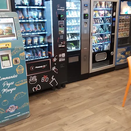 Hotelf1 Paris Porte De Montreuil * Bagnolet