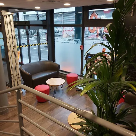 Hotelf1 Paris Porte De Montreuil Hotel *