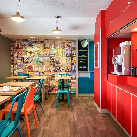 Hotelf1 Paris Porte De Montreuil Bagnolet