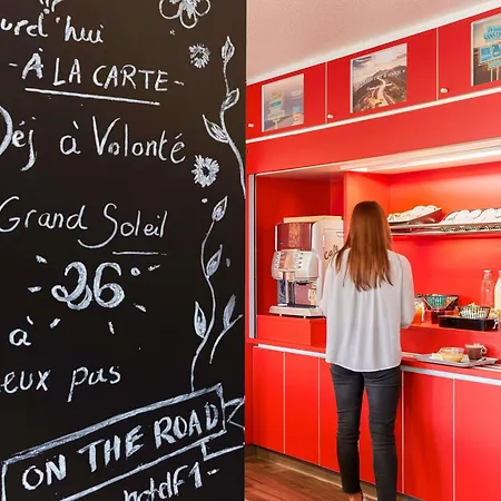 Hotelf1 Paris Porte De Montreuil Hotell Bagnolet