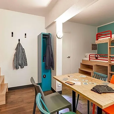 Hotelf1 Paris Porte De Montreuil * Bagnolet