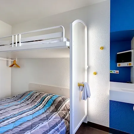 Hotel Hotelf1 Paris Porte De Montreuil *