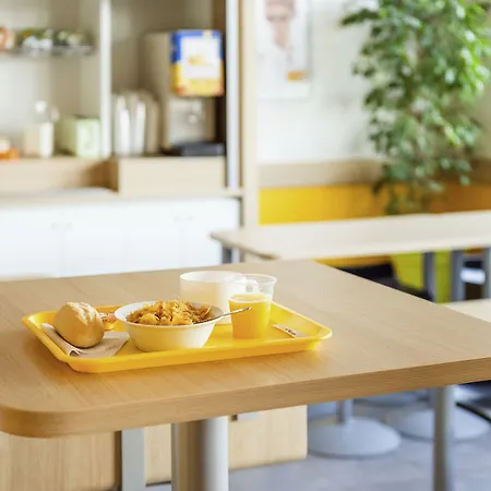 Hotelf1 Paris Porte De Montreuil * Bagnolet