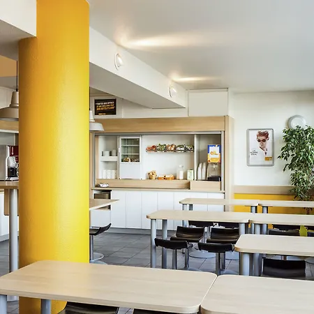 Hotelf1 Paris Porte De Montreuil * Bagnolet