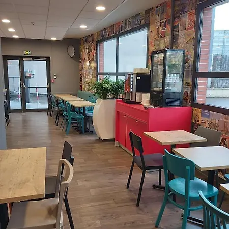 Hotelf1 Paris Porte De Montreuil Ξενοδοχείο *