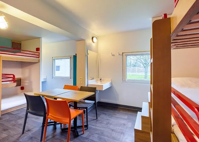 Hotelf1 Paris Porte De Montreuil