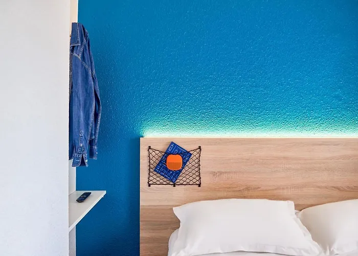 Hotelf1 Paris Porte De Montreuil Hotel Bagnolet