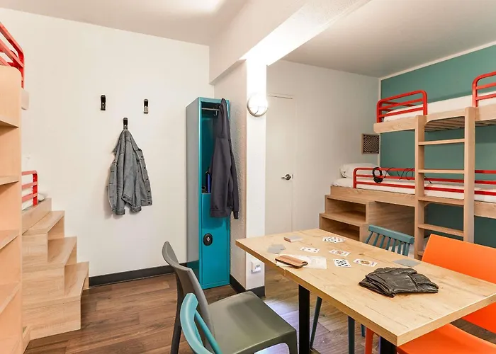 Hotel Hotelf1 Paris Porte De Montreuil *