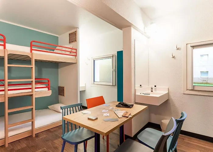 Hotelf1 Paris Porte De Montreuil Hotel *