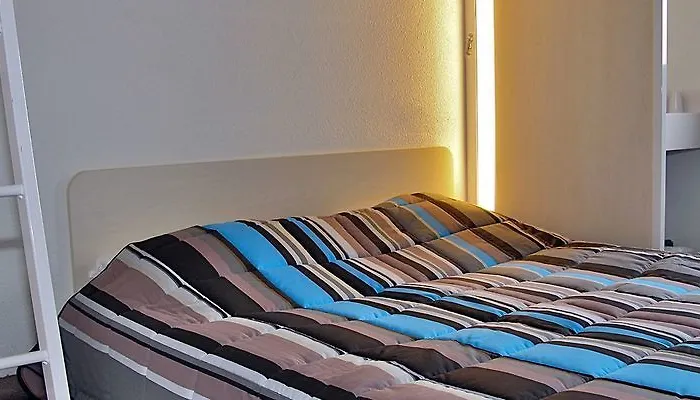 Hotelf1 Paris Porte De Montreuil * Bagnolet