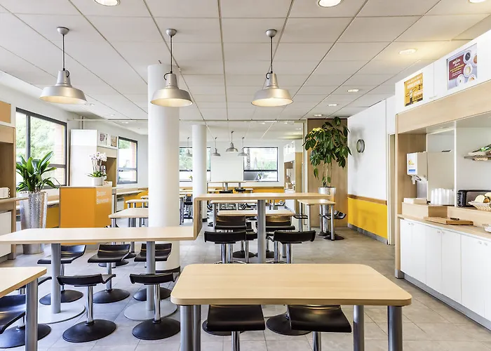 Hotel Hotelf1 Paris Porte De Montreuil *